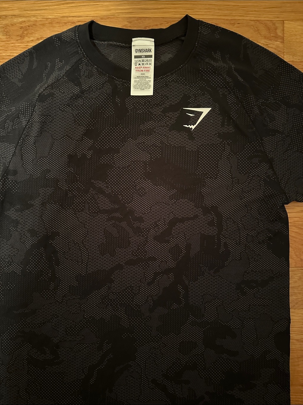 Gymshark Black Camo Short Sleeve new size XS Performance Tee moisture wicking
